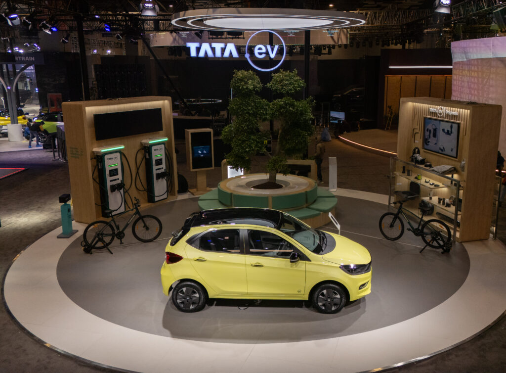 Tata Motors Shines at Bharat Mobility Auto Expo 2025 with Groundbreaking Launches