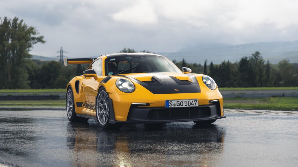 Porsche and Michelin Extend Track-Day Season with New Wet Tyre